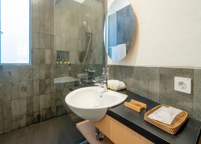 Sebali By Premier Hospitality *